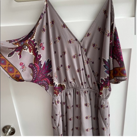 ASTR ROMPER - Picture 1 of 4